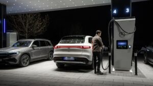 precio cargar coche electrico gasolina